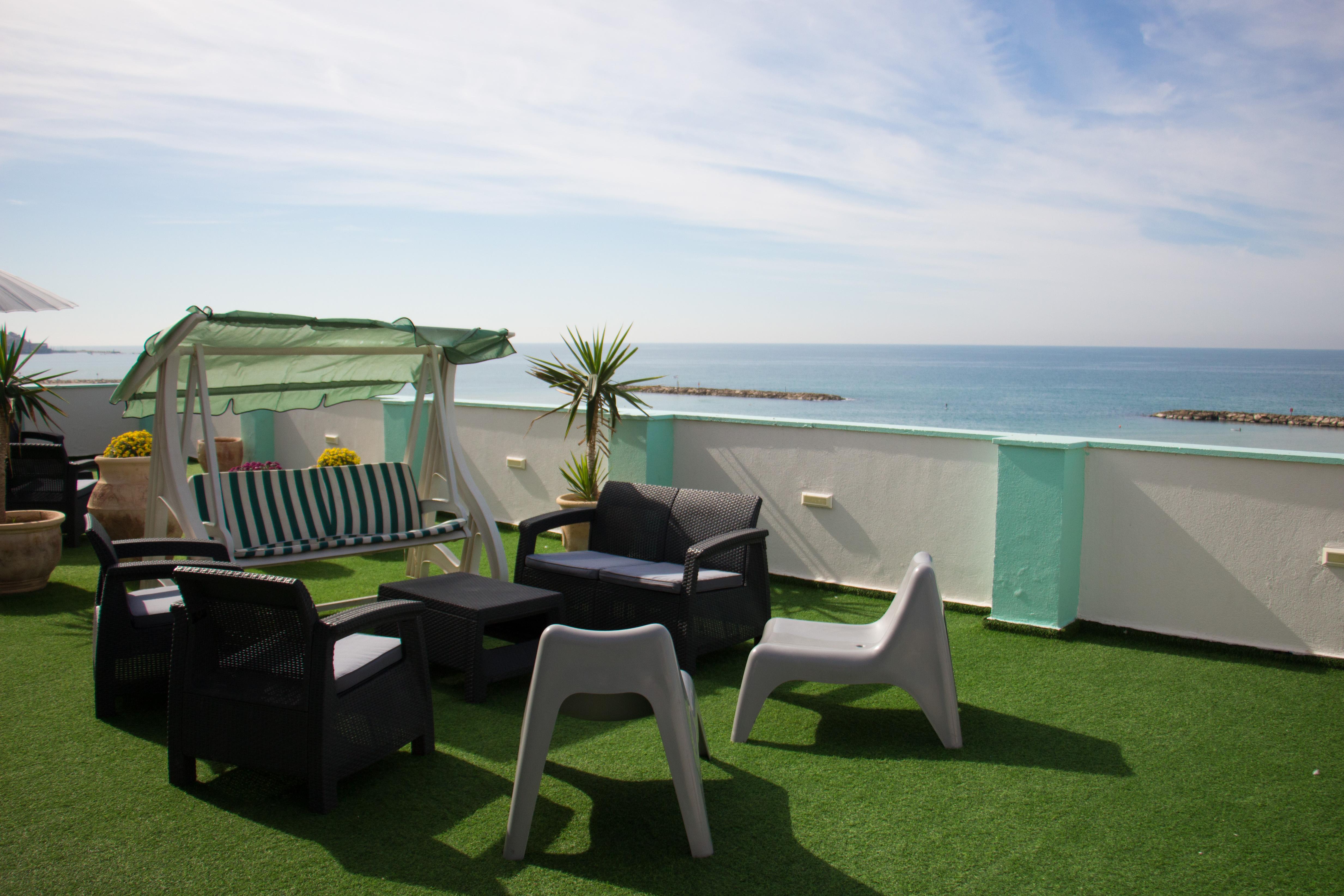 Golden Beach Hotel Tel Aviv Exterior foto